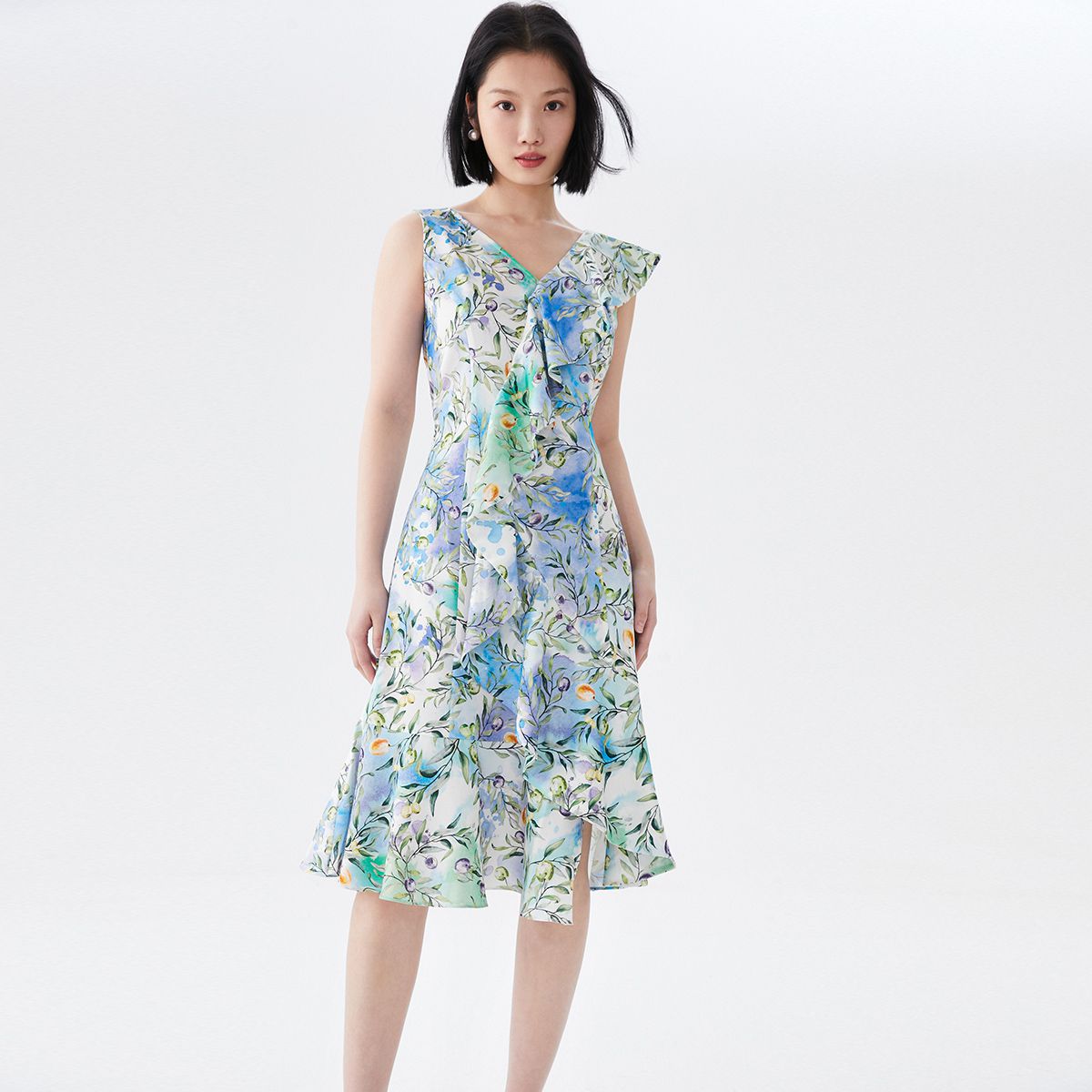 VERO MODA ��ʽ�����ͻ���V������ȹ �����̳�ͬ�� ��˿���� �ٴ�ʱ�� 140.3Ԫ