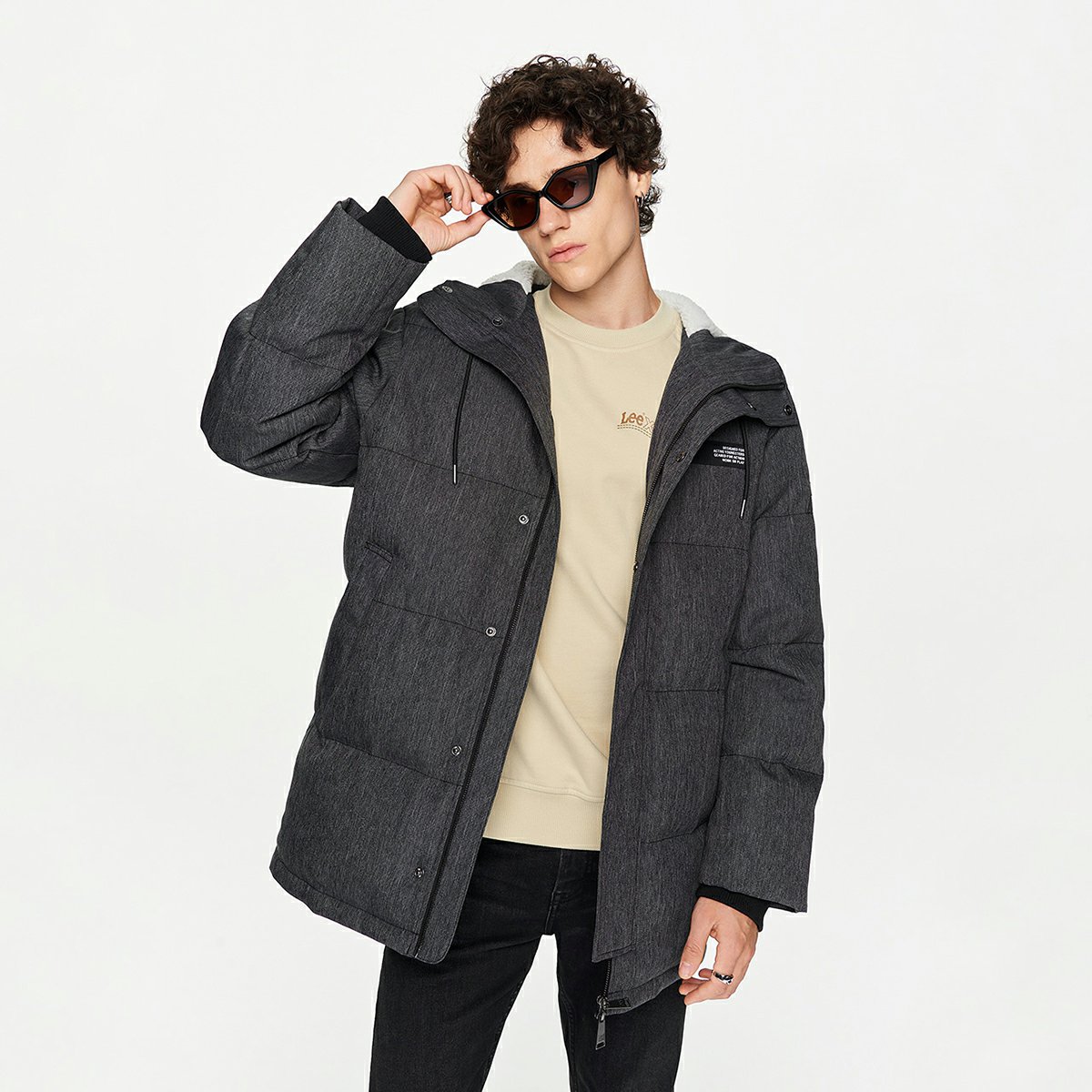 ׵Lee XLINE ˮñ޷380Ԫʣ˺350Ԫ