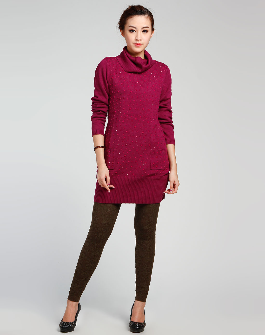 紫玫红色高领镶石时尚长袖连衣裙