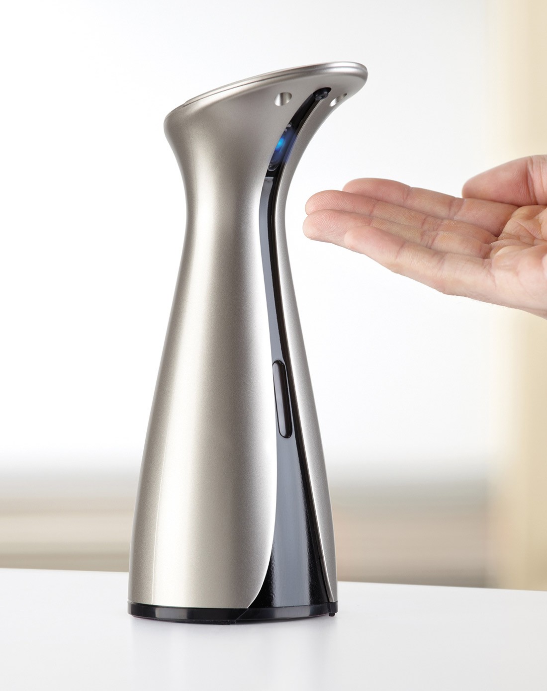 全自动感应洗手液罐黑色镍色