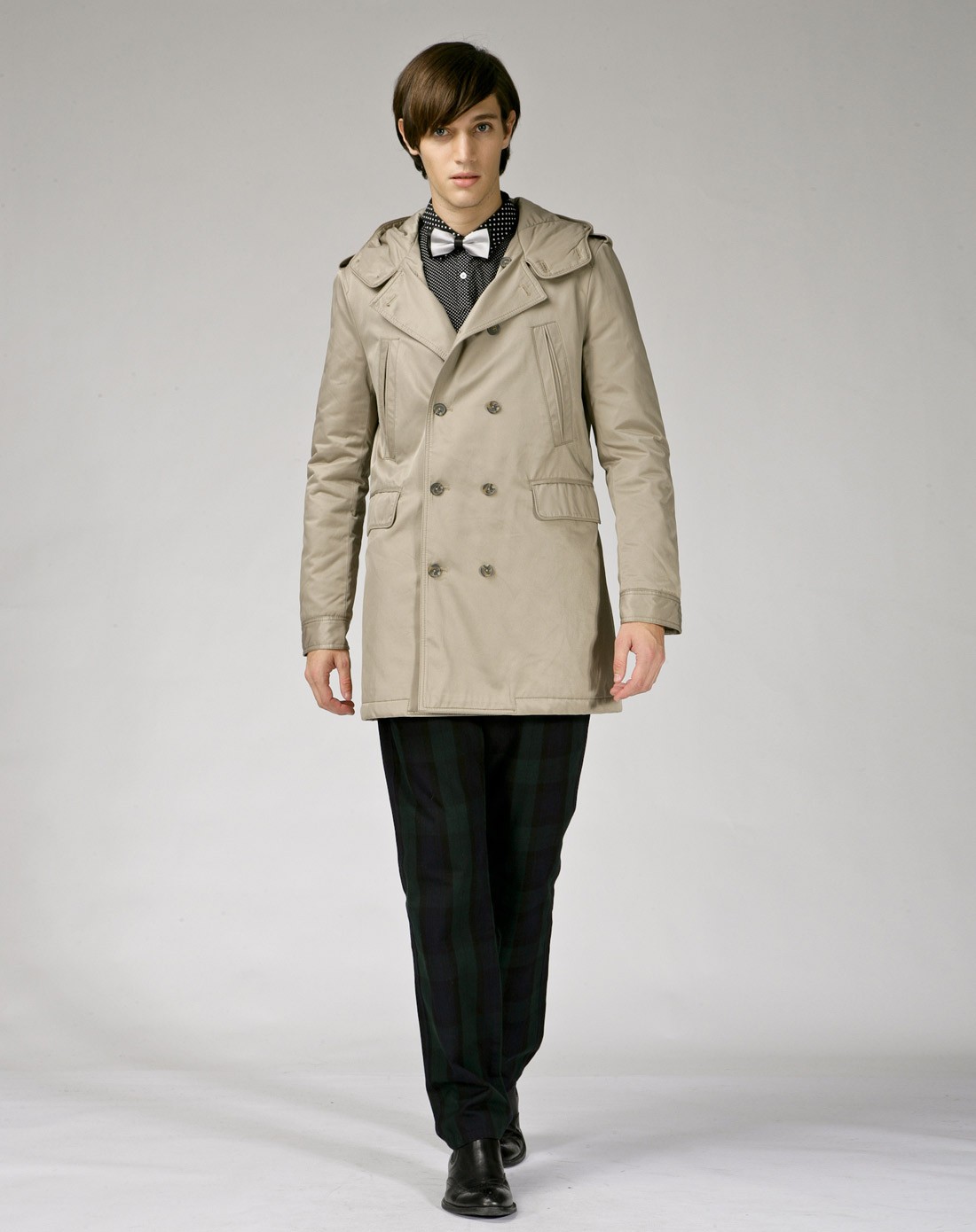 男款米色风衣