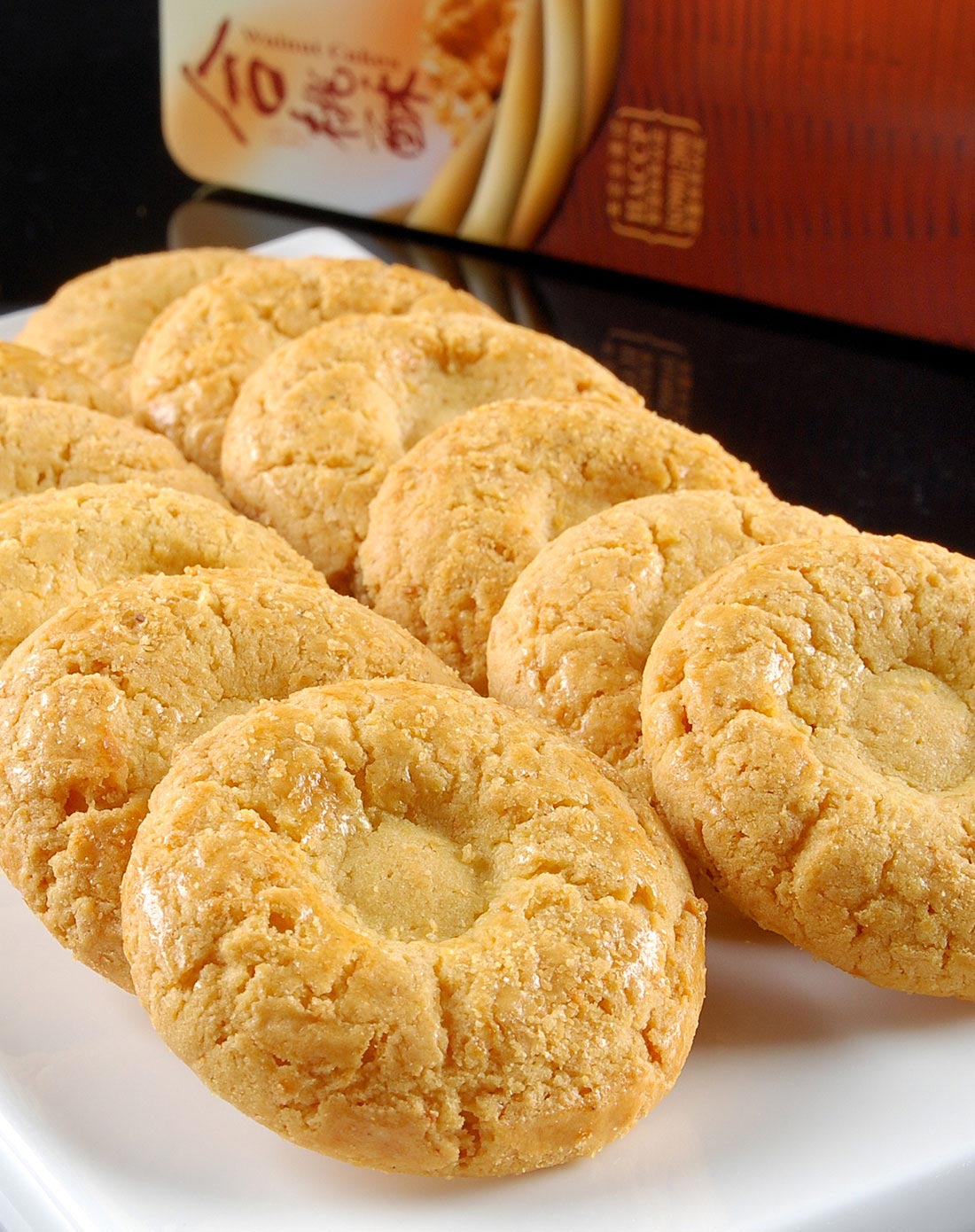 东望洋合桃酥礼罐454g