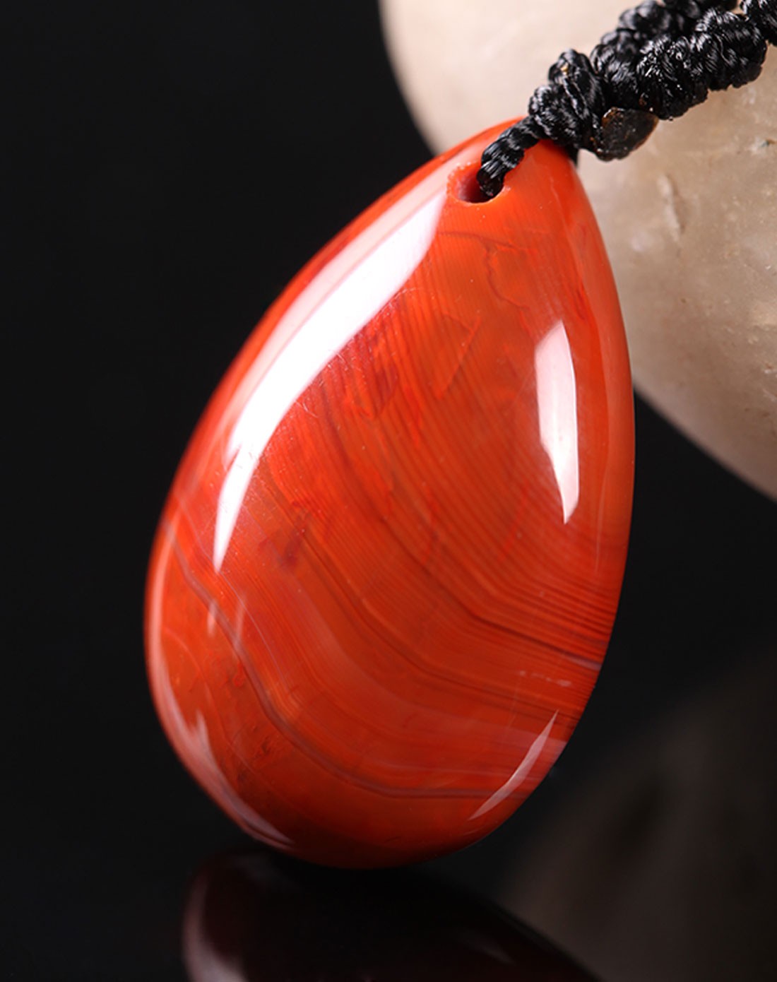 南红独特纹理吊坠