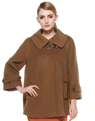 咖啡色大衣