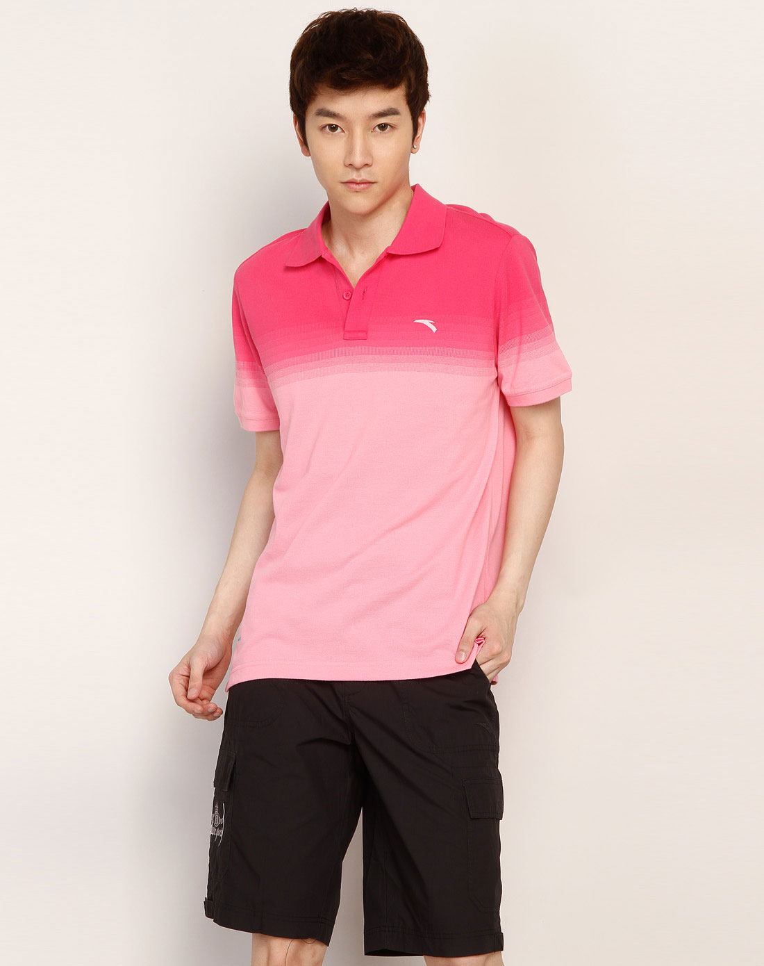 男款玫红渐变粉红色短袖t恤