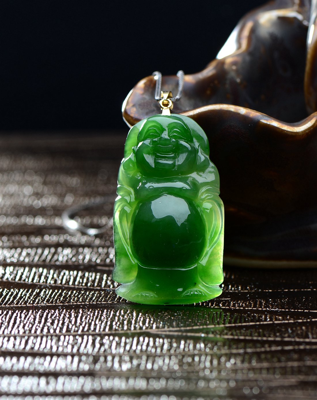 天然精选和田碧玉佛公k金