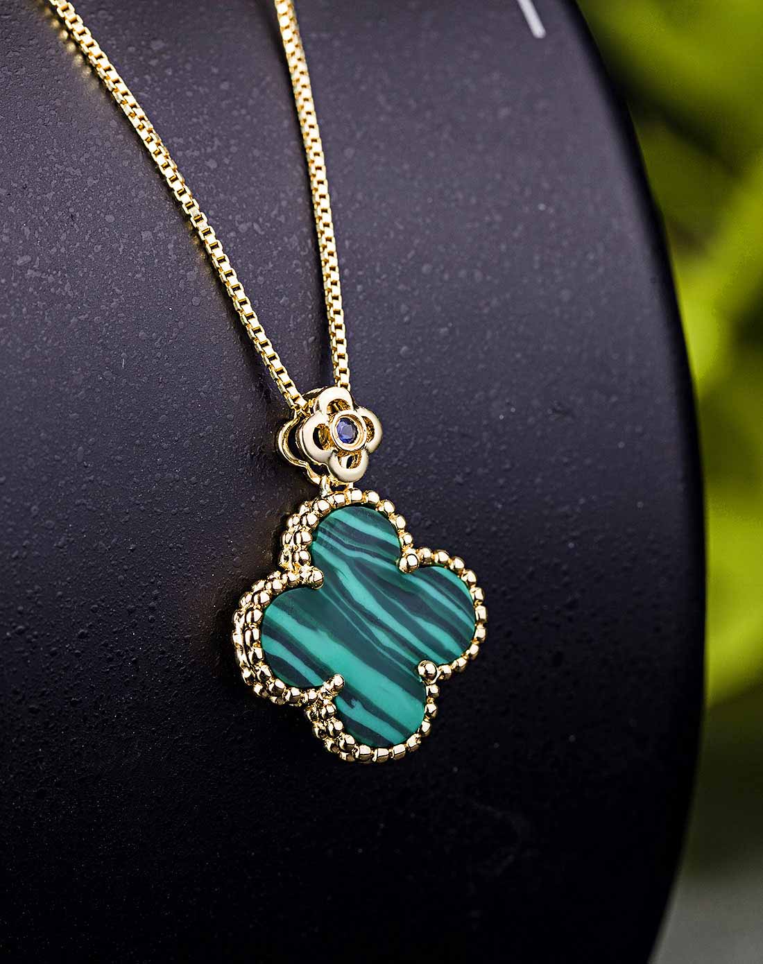 喜钻黄18k金孔雀石吊坠