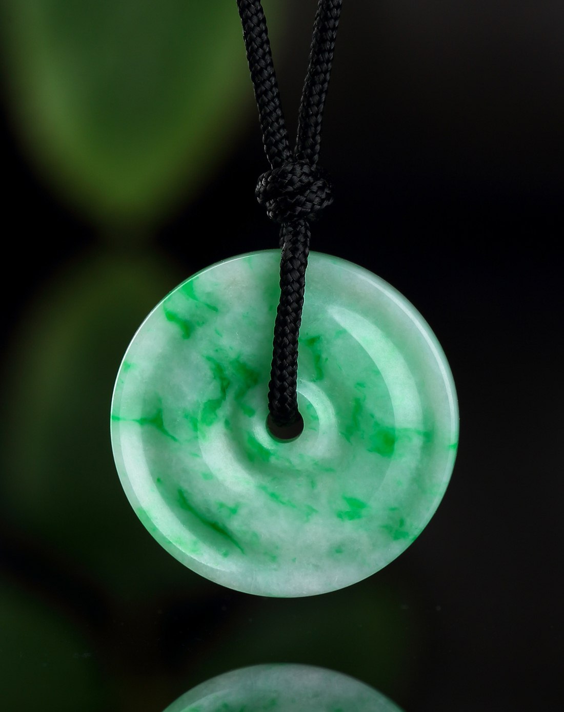 超细腻超完美豆种俏色阳绿平安扣一生平安吊坠(附权威鉴定证书)