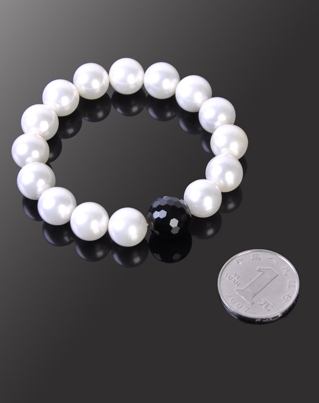 白色贝壳珠手链