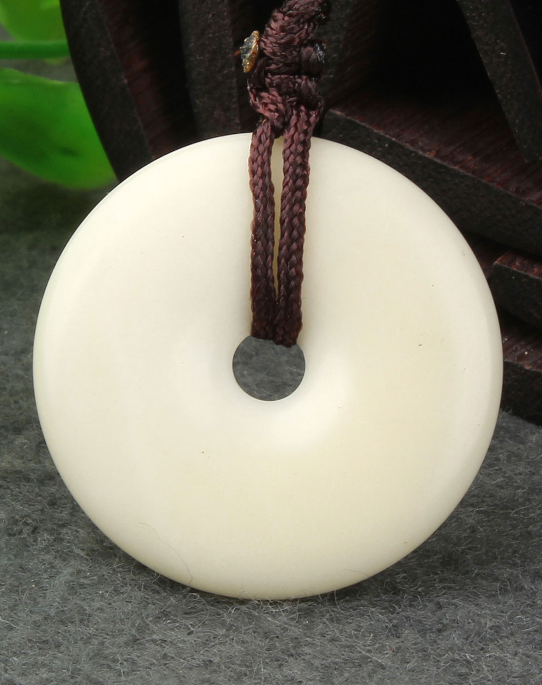 天然象牙果平安扣吊坠