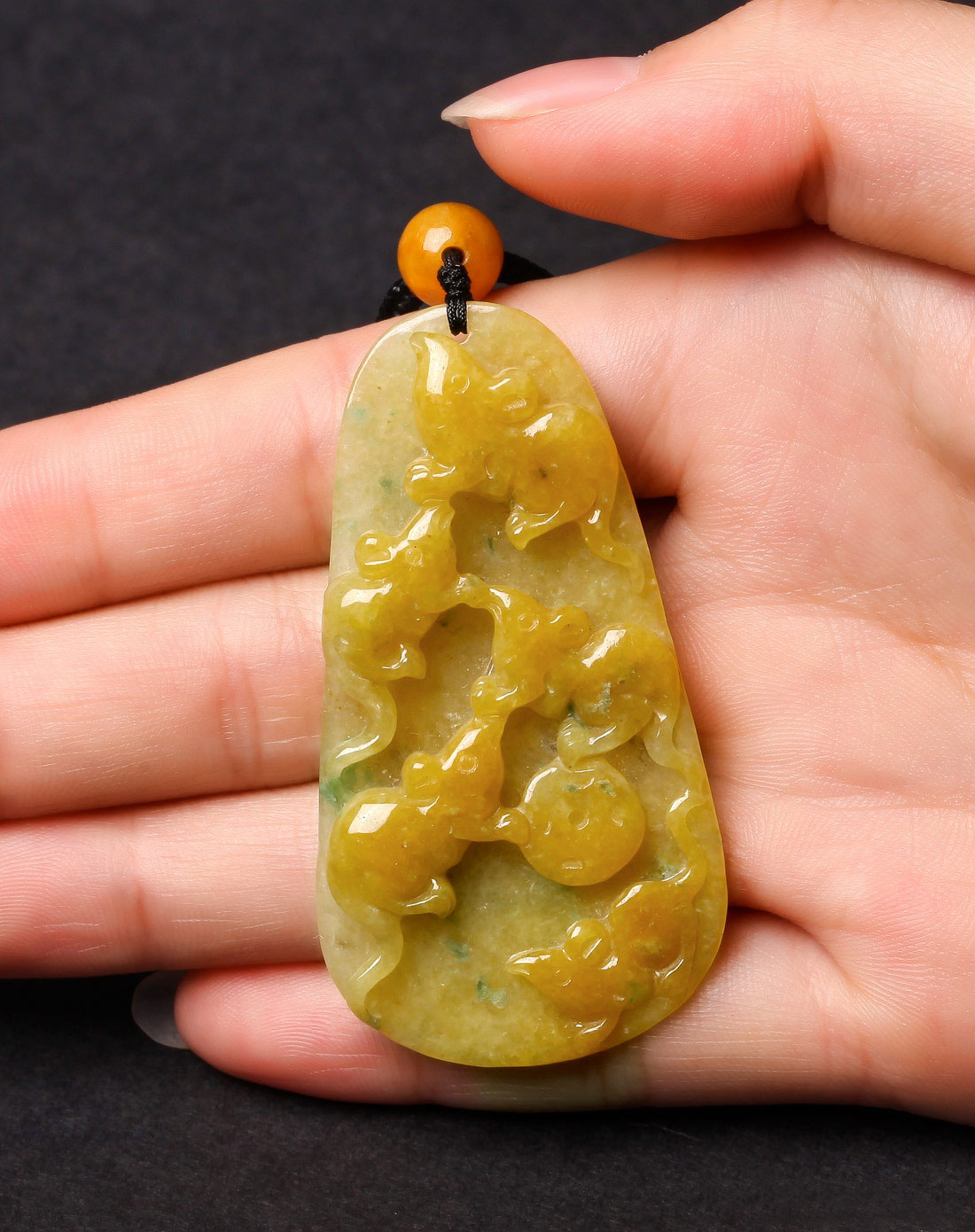 a货黄翡五鼠运财翡翠挂件(附国检证书)