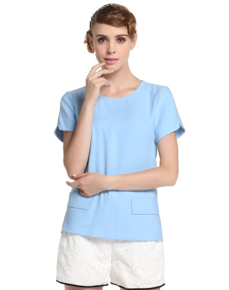 冰蓝色休闲简洁短袖上衣