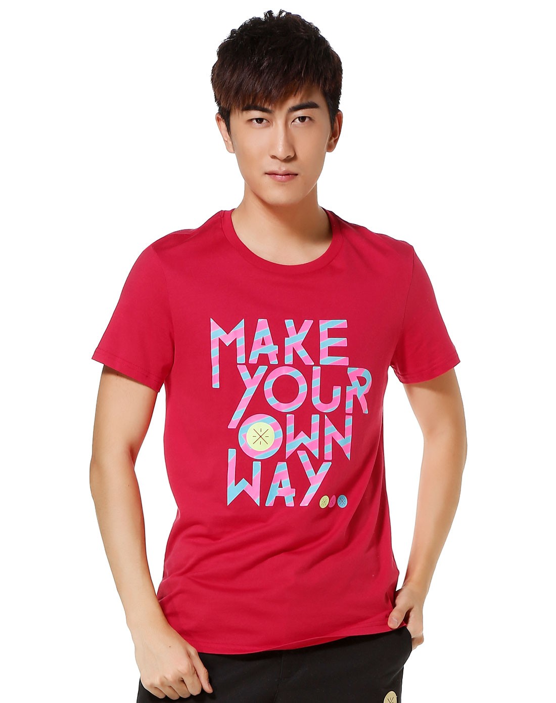 男款绛红色短袖文化衫休闲百搭