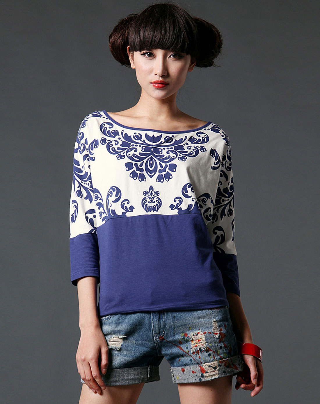 裂帛女装蓝白青花拼接针织蝙蝠袖t恤23130038青案