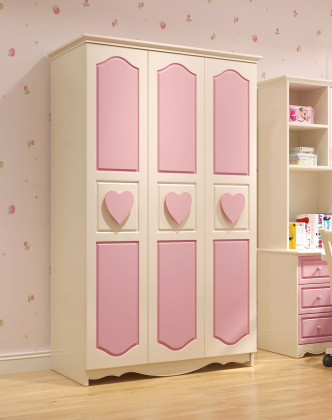 粉色心形公主房三门衣柜