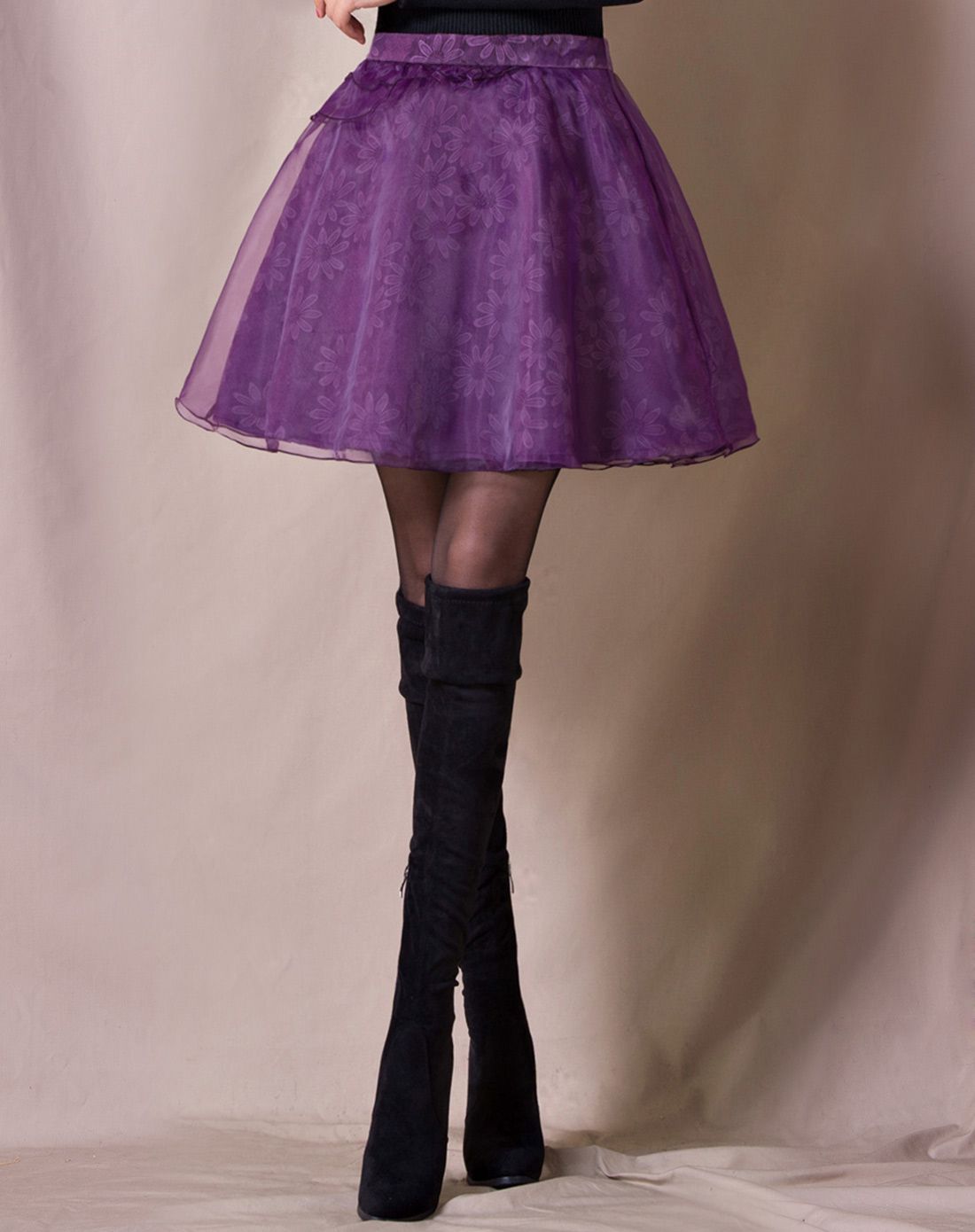 紫色甜美俏丽短裙