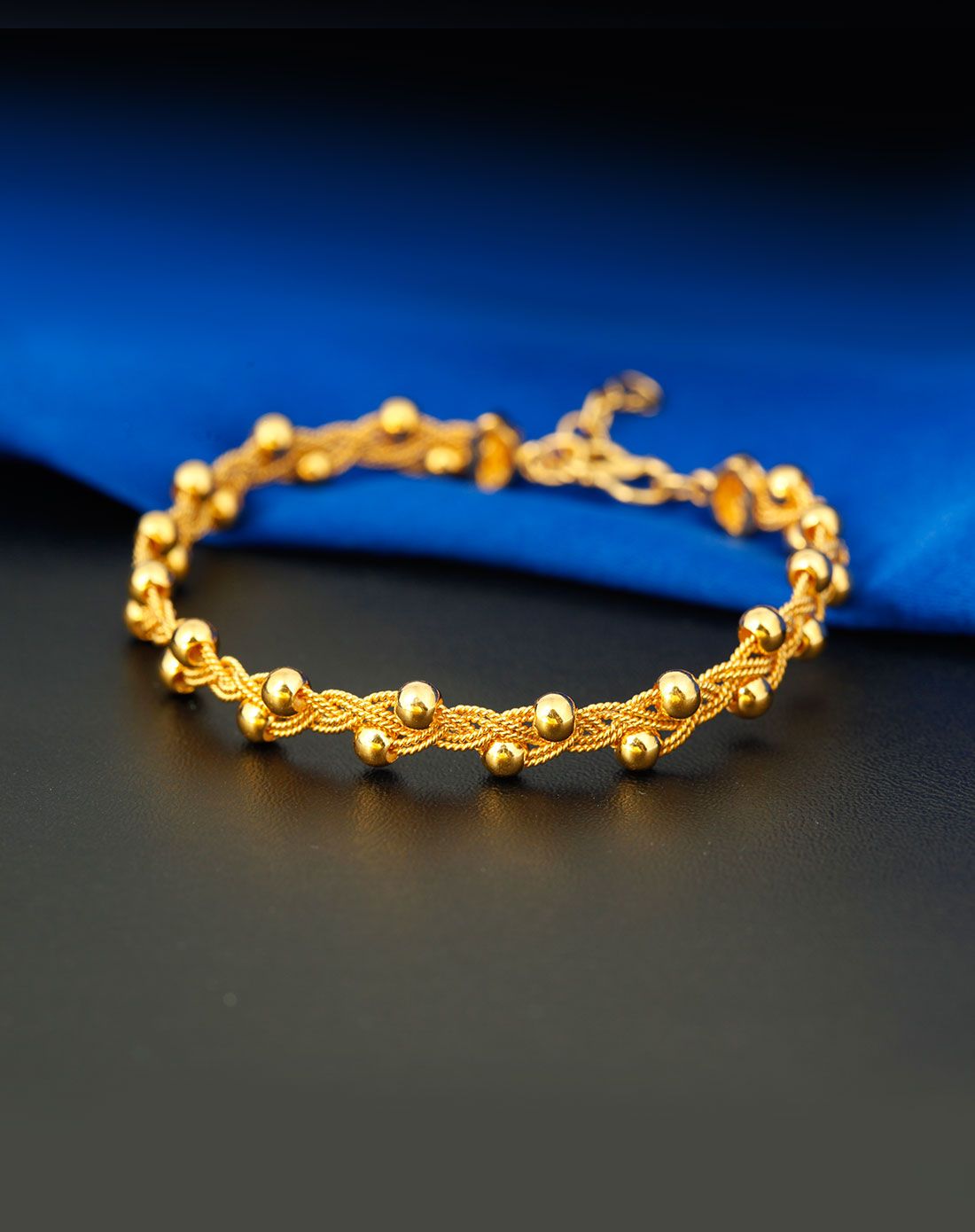 精品黄金花丝手链约12克