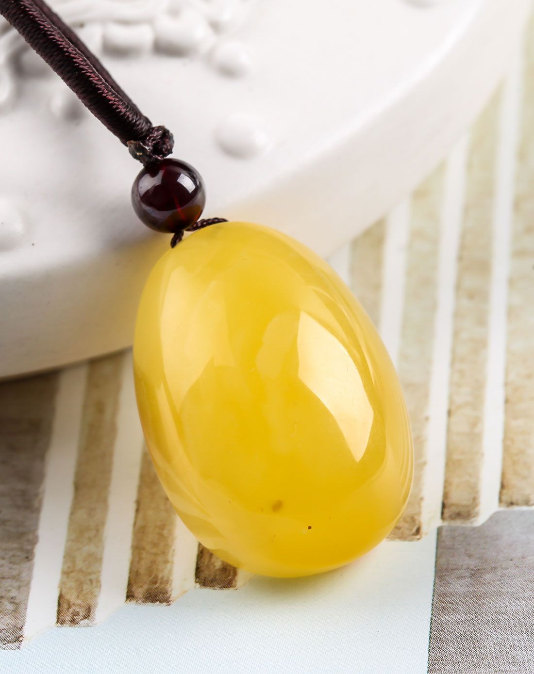 天然琥珀蜜蜡天然蜜糖色蜜蜡吊坠含配绳二款可选