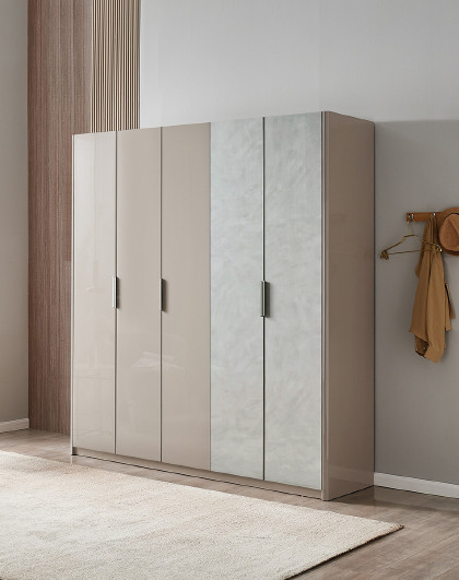 现代简约衣柜卧室拼色储物柜智能灯128101