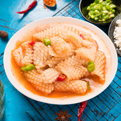 麻辣鱿鱼花230g2整只即食香辣捞汁小海鲜即食罐装海鲜熟食零食