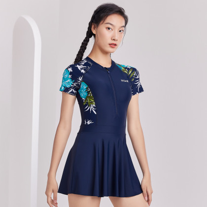 zoke泳衣女休闲保守遮肚连体裙大码修身显瘦温泉度假游泳衣