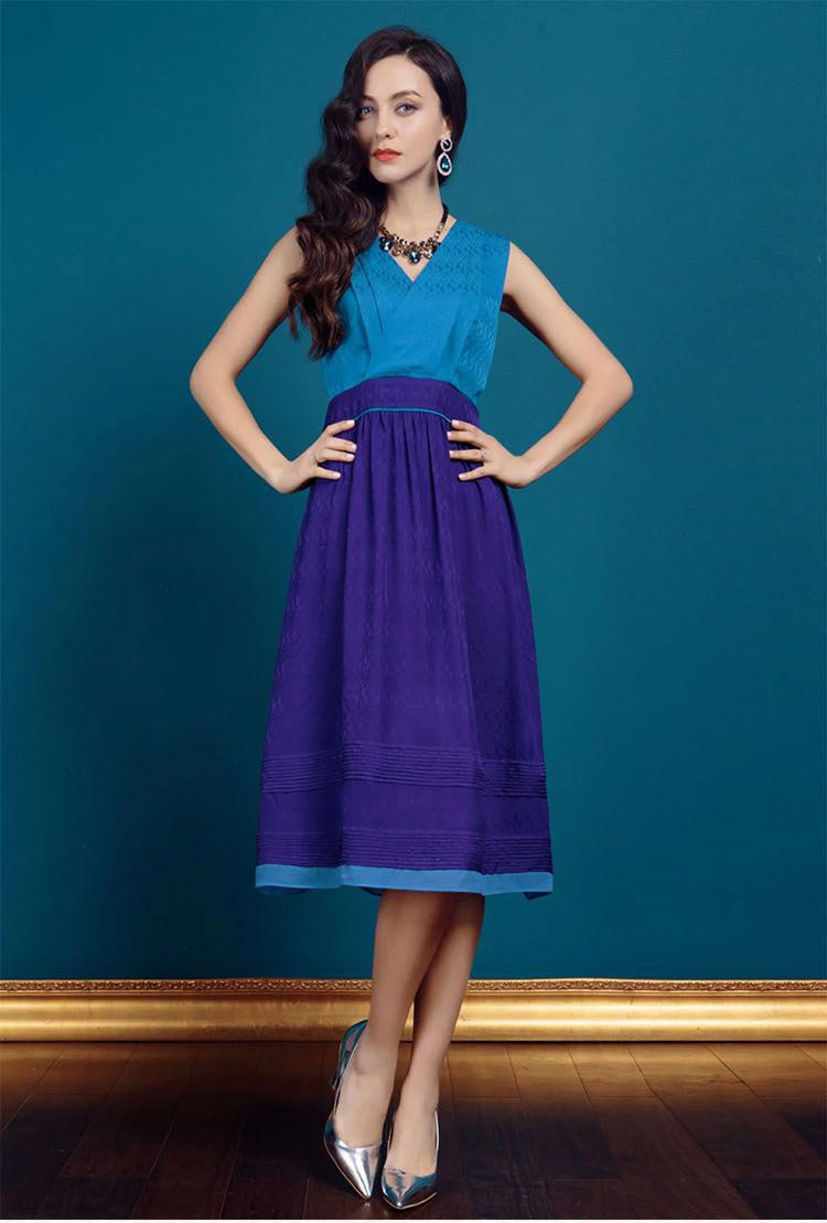 天蓝紫色蝴蝶结无袖大胆撞色拼接长款真丝连衣裙