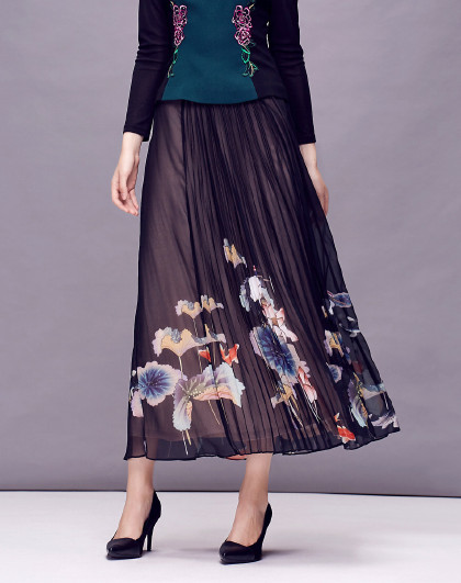 古色sussi黑色两侧绣花不规则下摆直身下裙