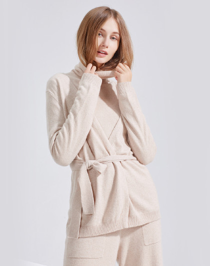 衣尚羊绒男女装混合专场 v领宽松短款套头长袖女式毛衣女款羊绒衫