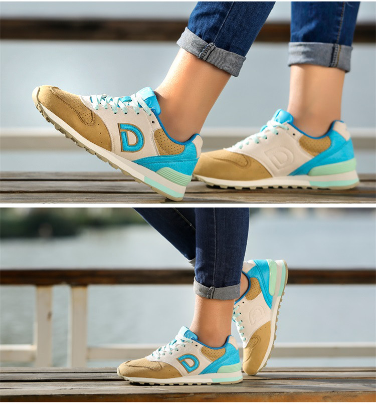 德尔惠 四季款轻便防滑女款运动复古鞋经典休闲鞋女