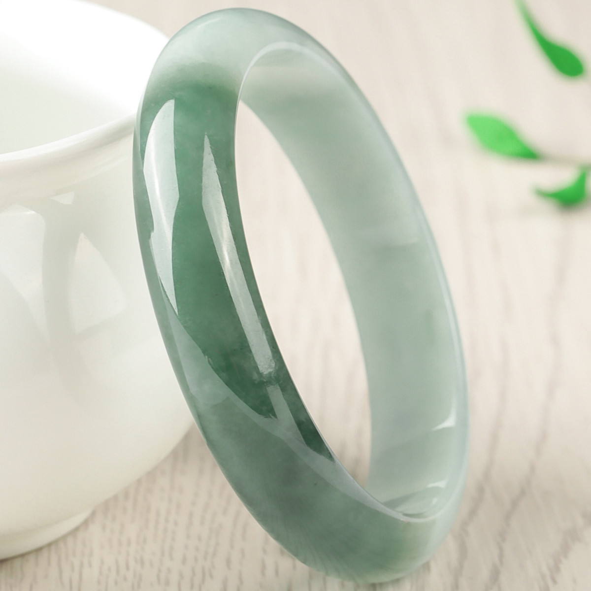 天然翡翠a货糯种细腻飘油青玉镯玉手镯玉石玉器