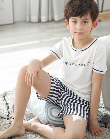 yunshion 男童短袖儿童睡衣 洋气小帅哥短袖男童睡衣家居服套装