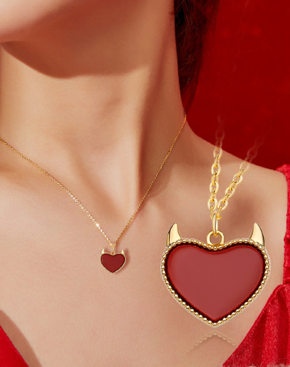 【年货节】蔻斯琦恶魔之心项链s925银小红心玛瑙锁骨链礼物