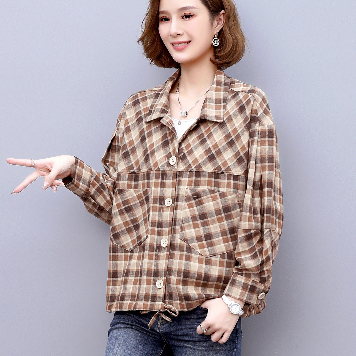 2021春新品棉宽松格子翻领长袖开衫女式衬衫