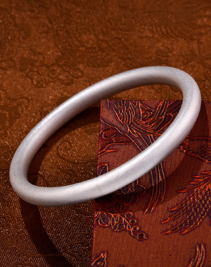 纯银手镯女玩美巴黎系列纹理手镯s925银气质大气饰品