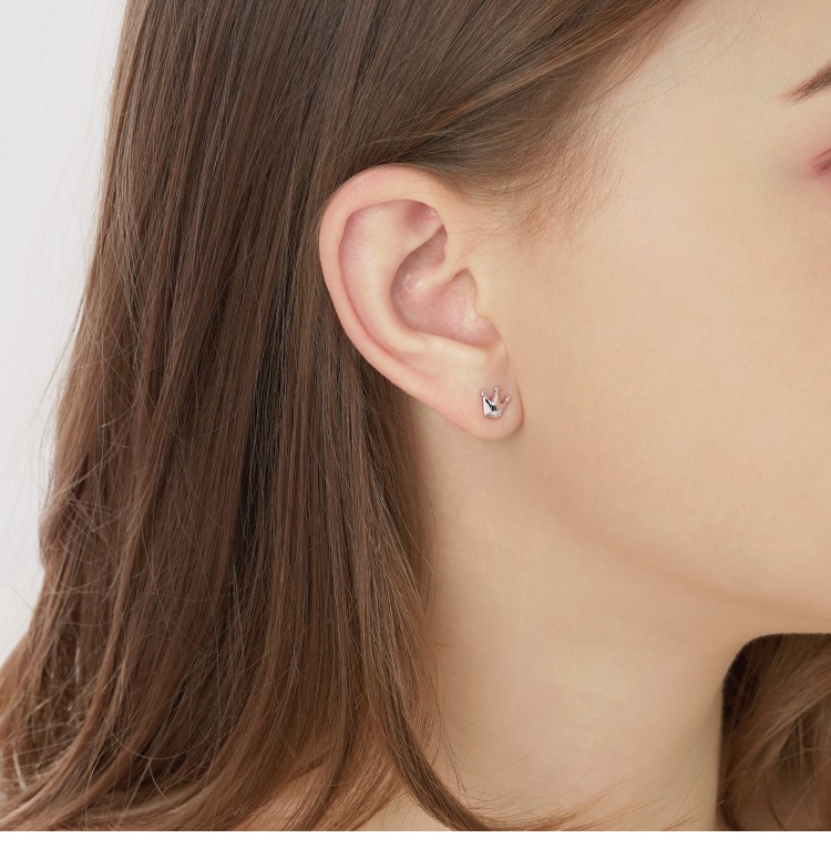 pt950铂金ear play皇冠钻石铂金耳钉(单边)