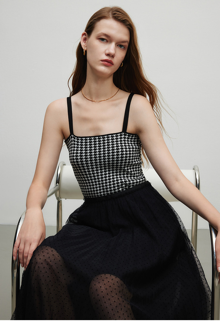 透视波点网纱半身裙秋季时尚百搭遮肉a摆中长裙