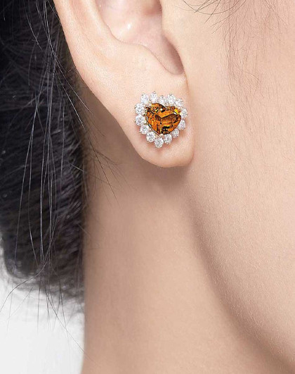 5克拉红宝石耳钉水滴形马眼宝石耳饰高档