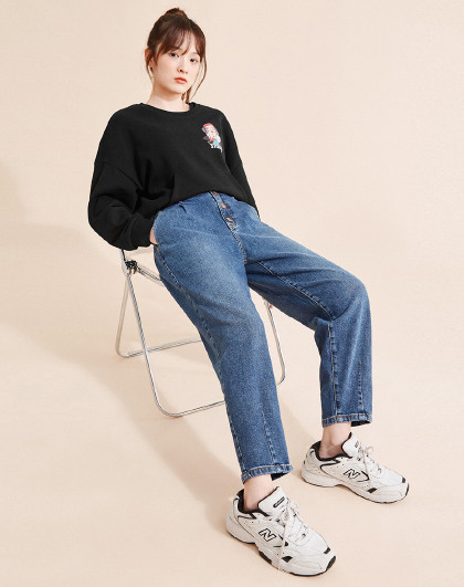 以纯线上品牌秋冬新款女装牛仔裤女半橡筋腰萝卜九分裤宽松女裤