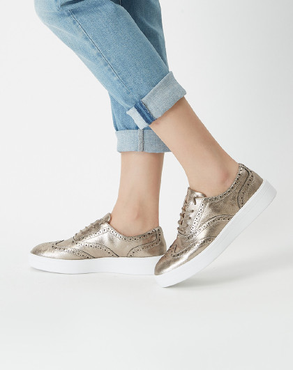 clarks 其乐 低帮圆头女士休闲鞋 261493914254元