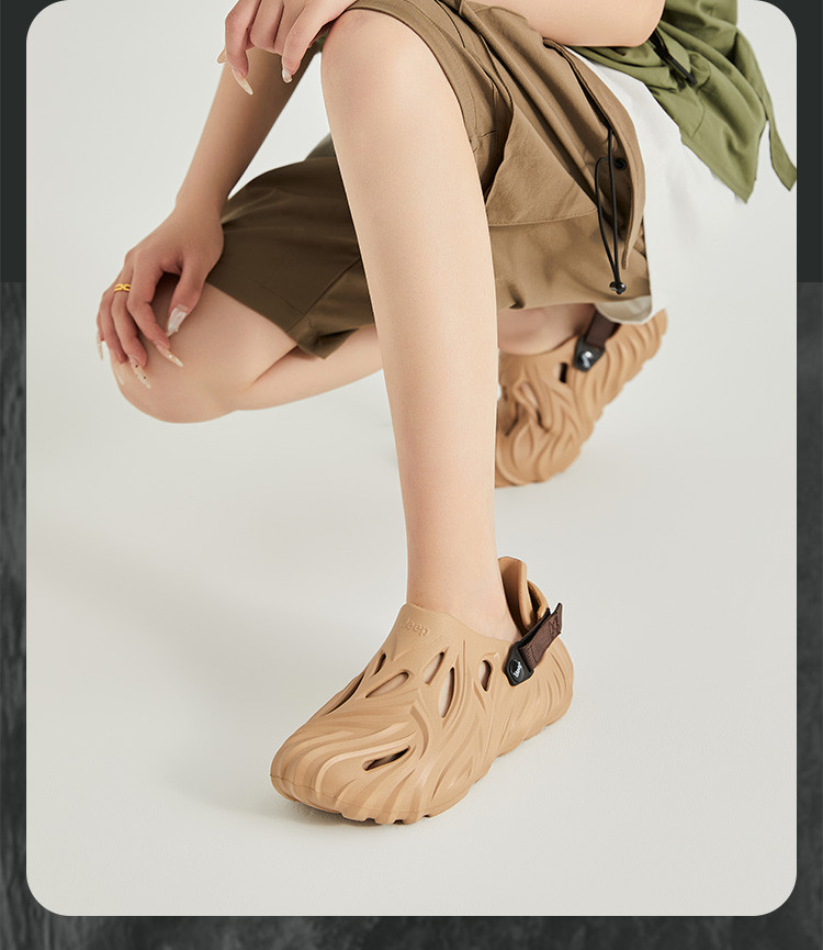 2024夏款吉普女鞋户外洞洞凉鞋小众设计感时尚旅游沙滩女凉鞋