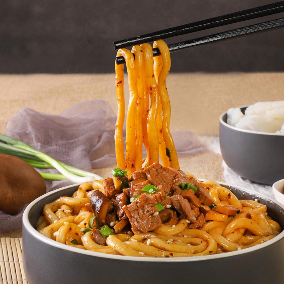 寿桃日式乌冬面拌海鲜滋味xo酱拌面泡面方便速食拉面