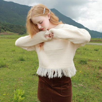 【2024年春季款】肌理针织衫流苏圆领宽松毛衣短款