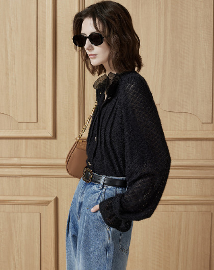 地素夏季法式小众别致设计感暗纹收腰衬衫衬衣上衣女(尺码偏小)